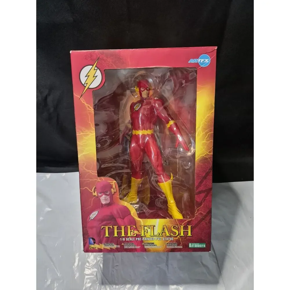 DC Comics ARTFX The Flash Statue Figure 1/6 Scale Kotobukiya Never Played With..